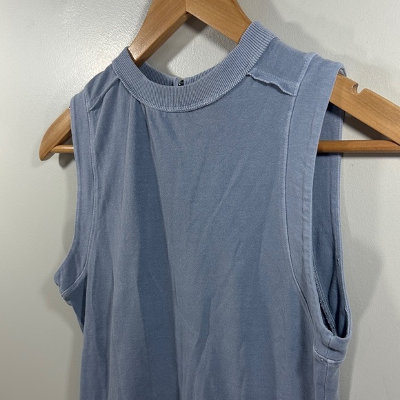 Gilded Intent Chic Sleeveless Blue Gray Women's Muscle Tee Tank Medium - Picture 2 of 11